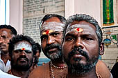 Pilgrims inside the Swamimalai temple.